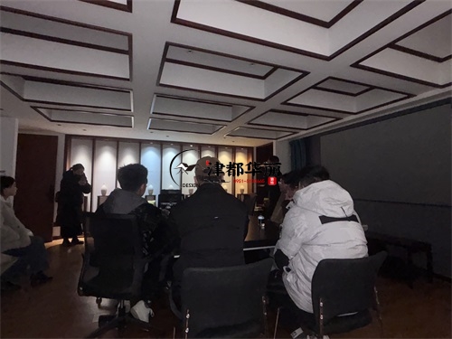 銀川主案設(shè)計師與燈具廠家交流學(xué)習(xí)|津都華麗設(shè)計